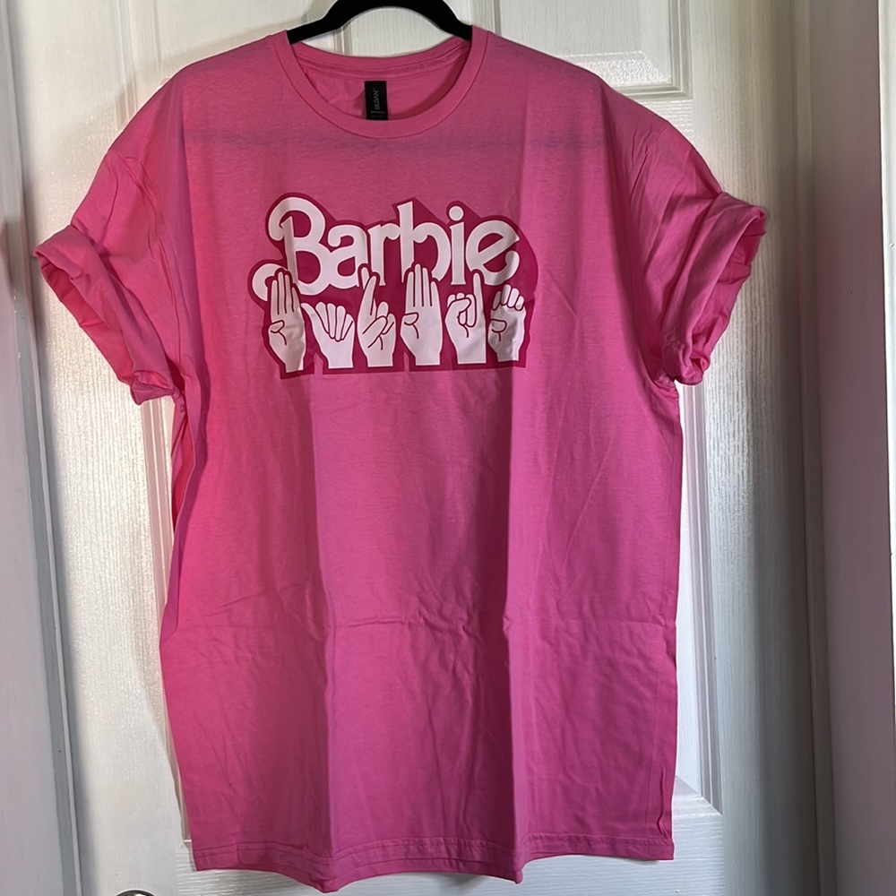 NWT Barbie American Sign Language T-Shirt - Gildan - Brand New - Juniors XL